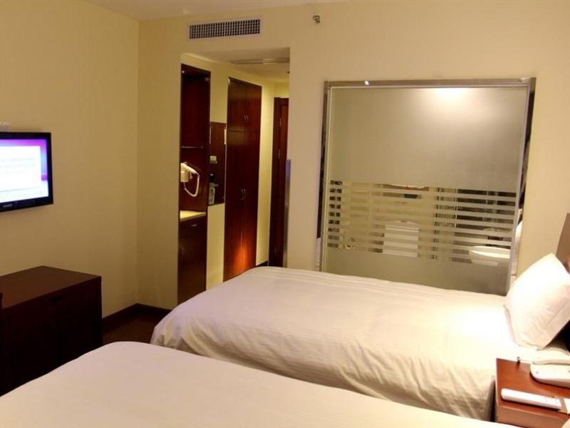 Greentree Inn Yiwu International Trade City Hotel Kültér fotó